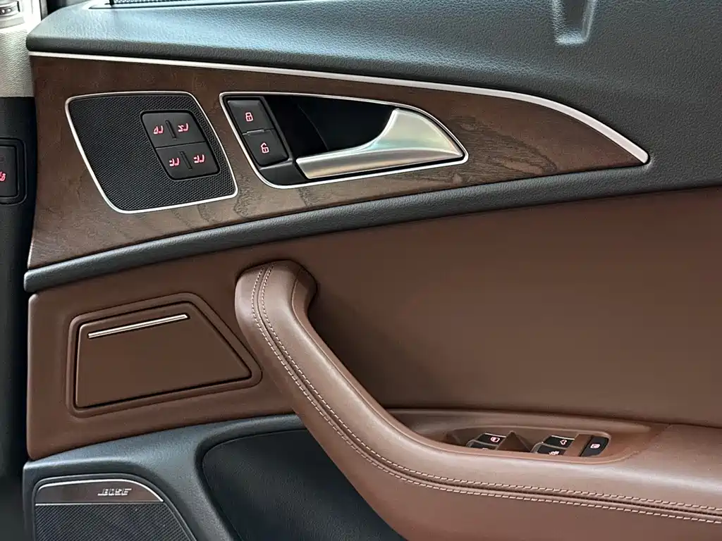 Audi A6L — миниатюра 13