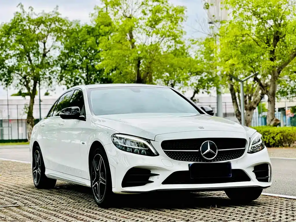 Mercedes-Benz C-Class — миниатюра 3