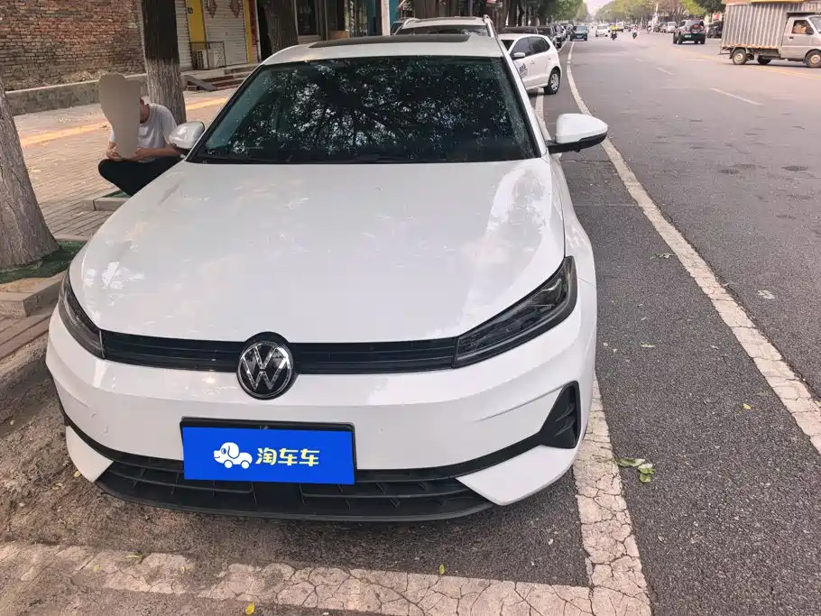 Volkswagen Sagitar — миниатюра 2