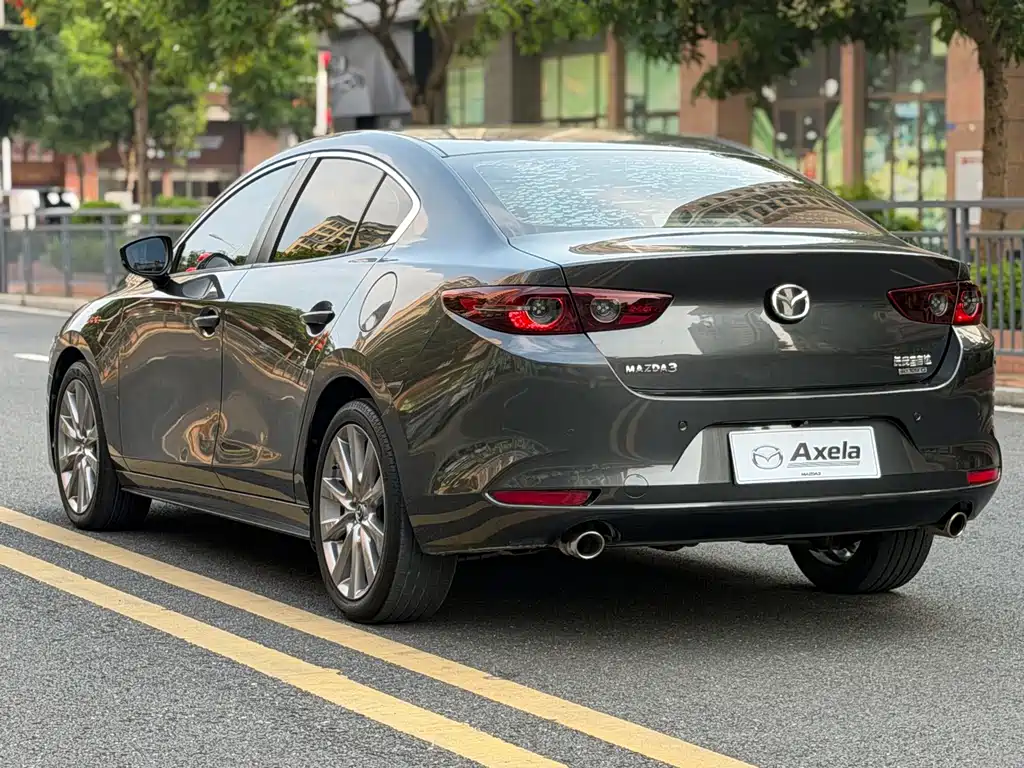 Mazda 3 Axela — миниатюра 15