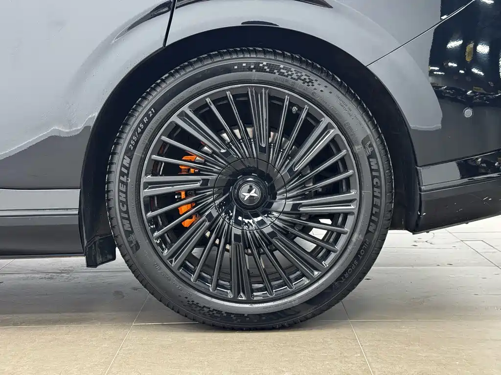 XPeng G9 — миниатюра 18