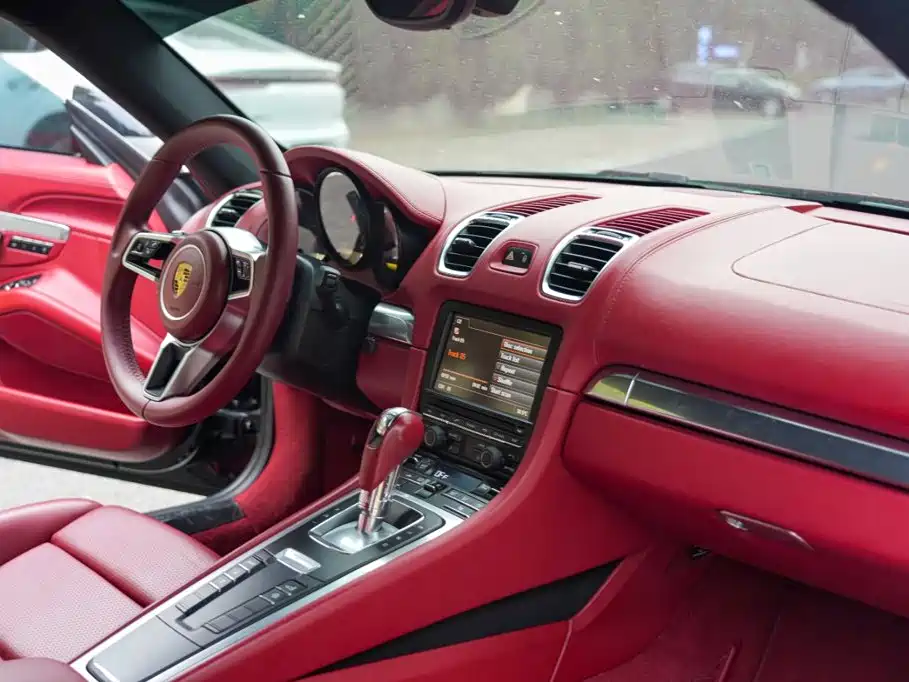 Porsche Cayman — миниатюра 15