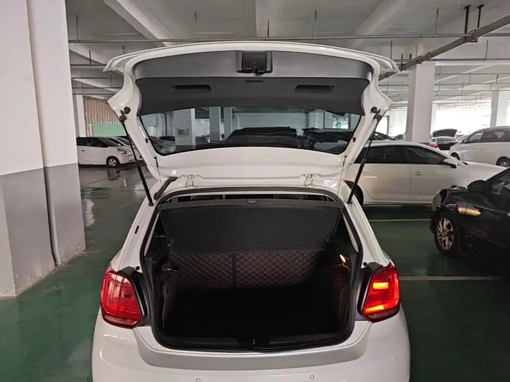 Volkswagen Polo — миниатюра 22