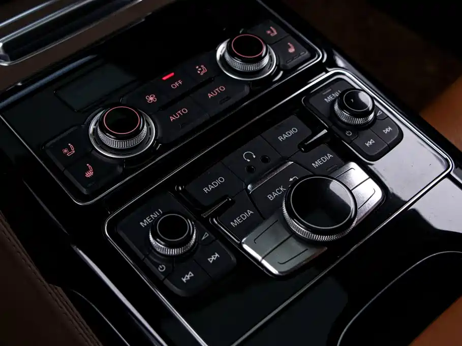 Audi A8 — миниатюра 19
