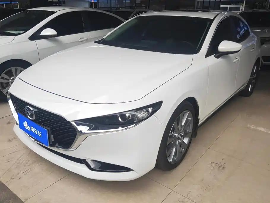 Mazda 3 Axela 2025