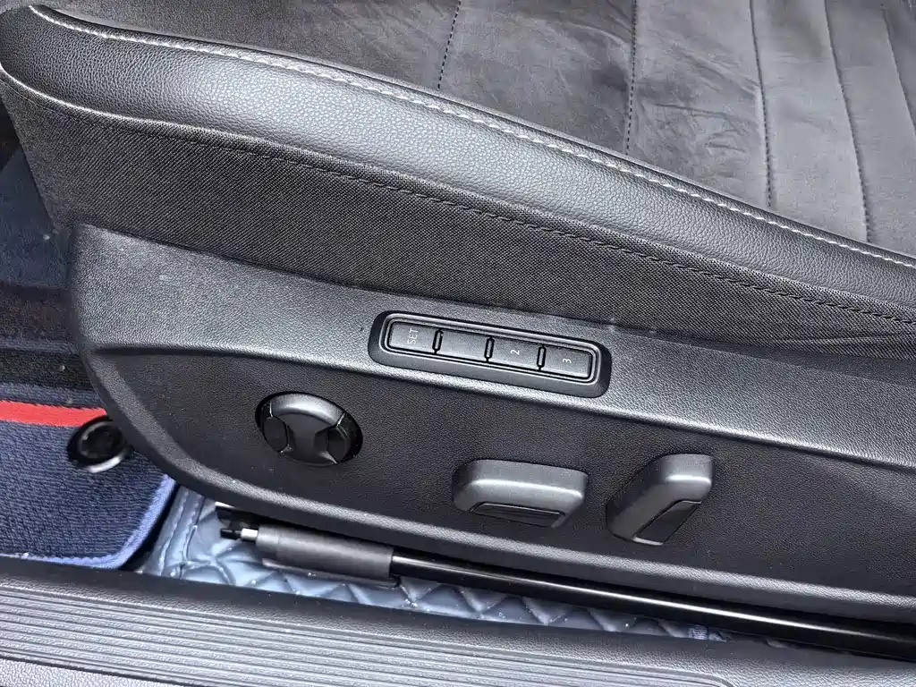 Volkswagen Sagitar — миниатюра 19