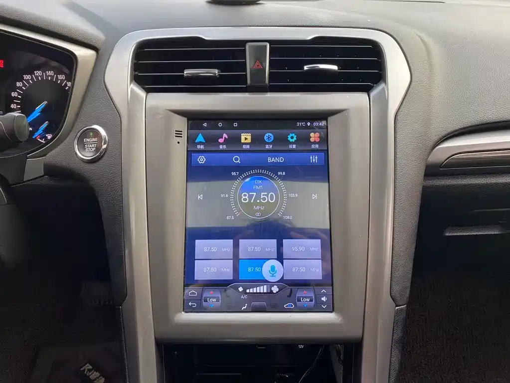 Ford Mondeo — миниатюра 15