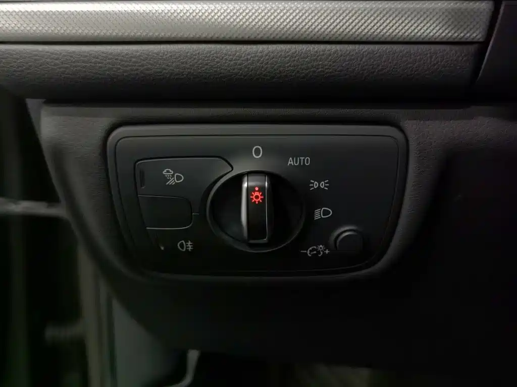 Audi A6L — миниатюра 21