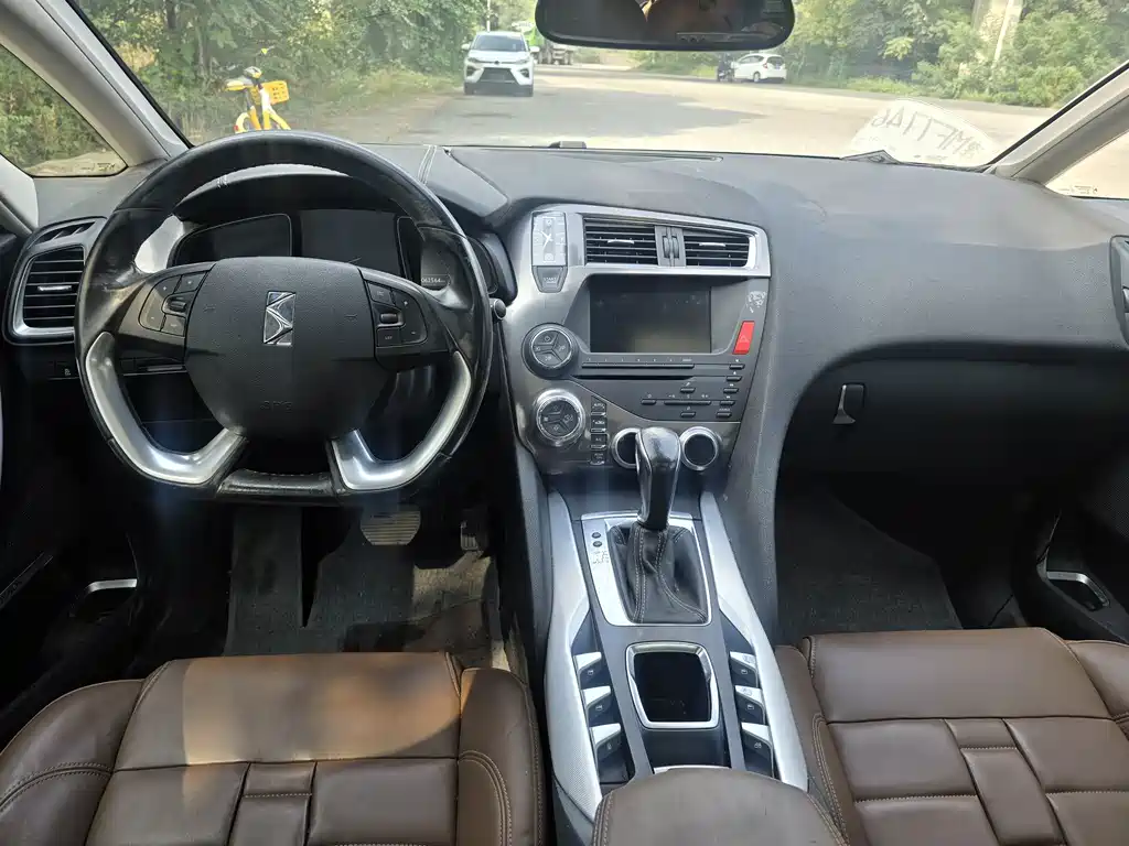 DS DS 5 — миниатюра 6