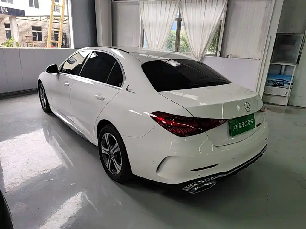 Mercedes-Benz C-Class — миниатюра 5