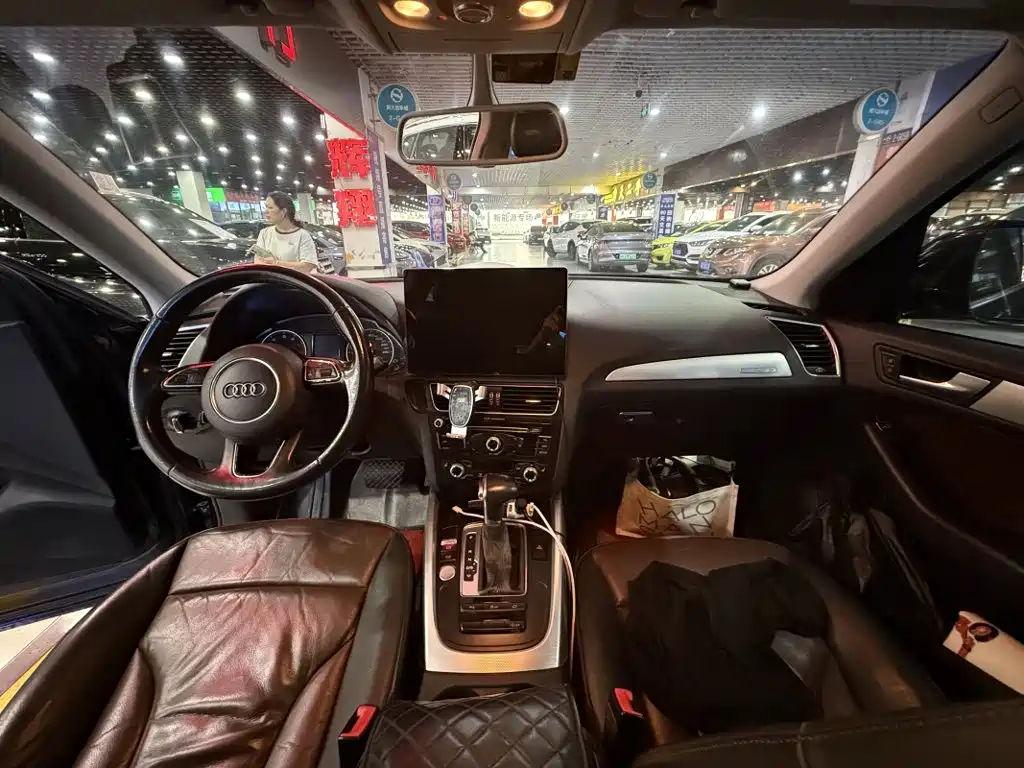 Volkswagen Touareg — миниатюра 12