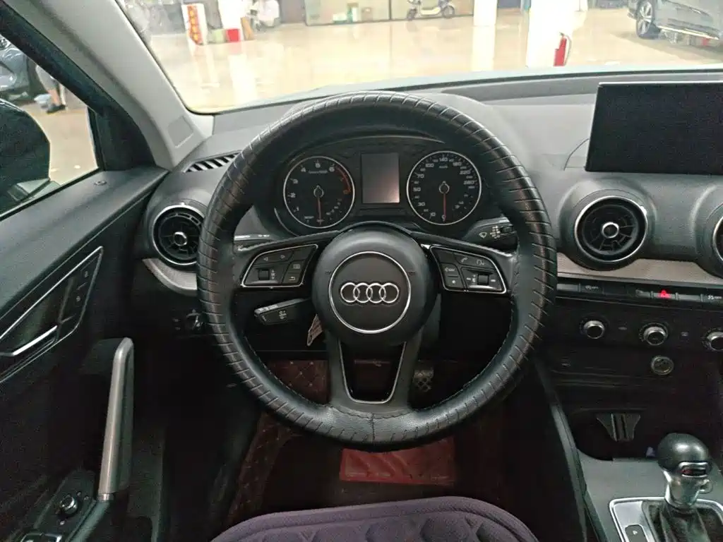 Audi Q2L — миниатюра 11