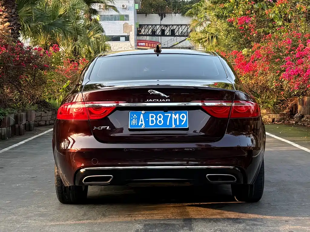 Jaguar XFL 2017 XFL 2.0T 200PS Elite