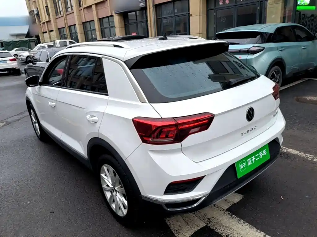 Volkswagen T-Roc — миниатюра 5