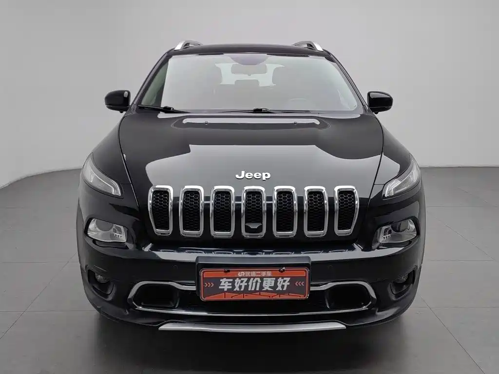 Jeep Cherokee — миниатюра 3