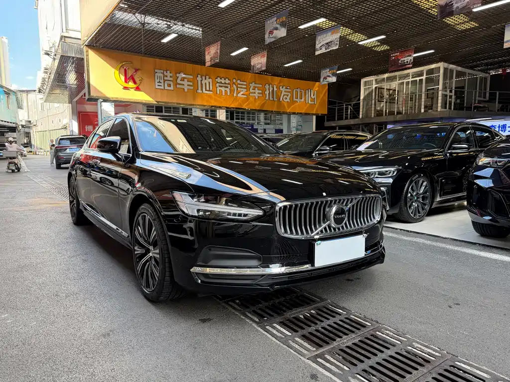 Volvo S90 — миниатюра 4