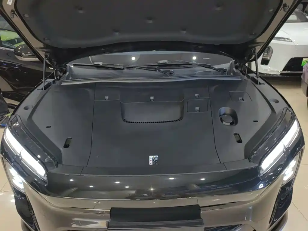 NIO EC6 — миниатюра 20