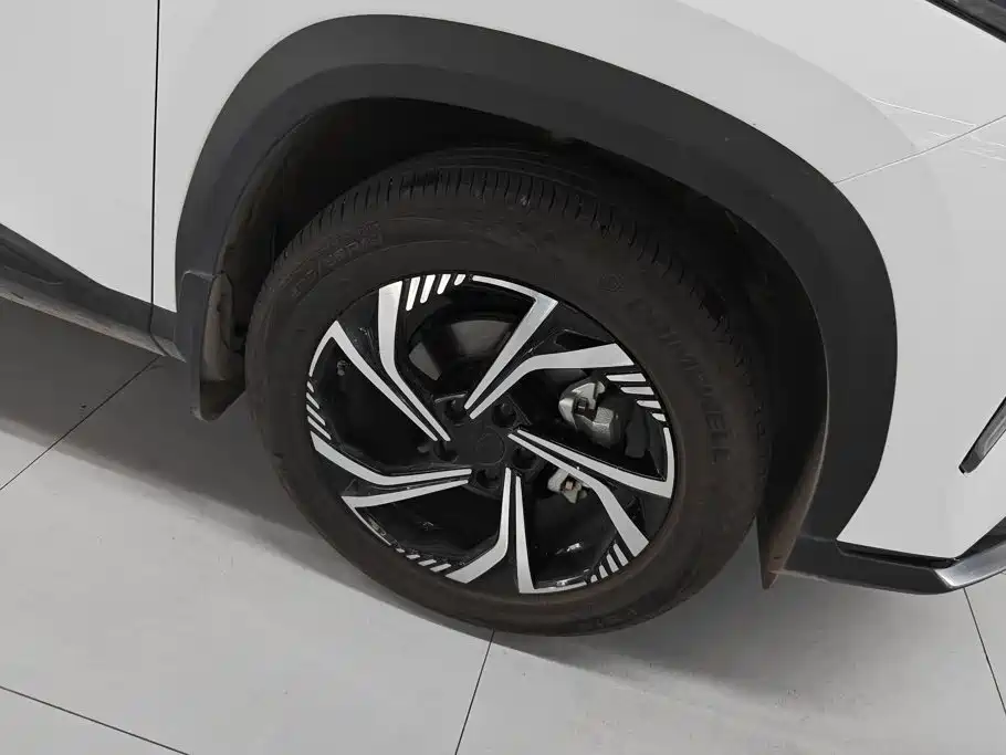Geely Boyue — миниатюра 6