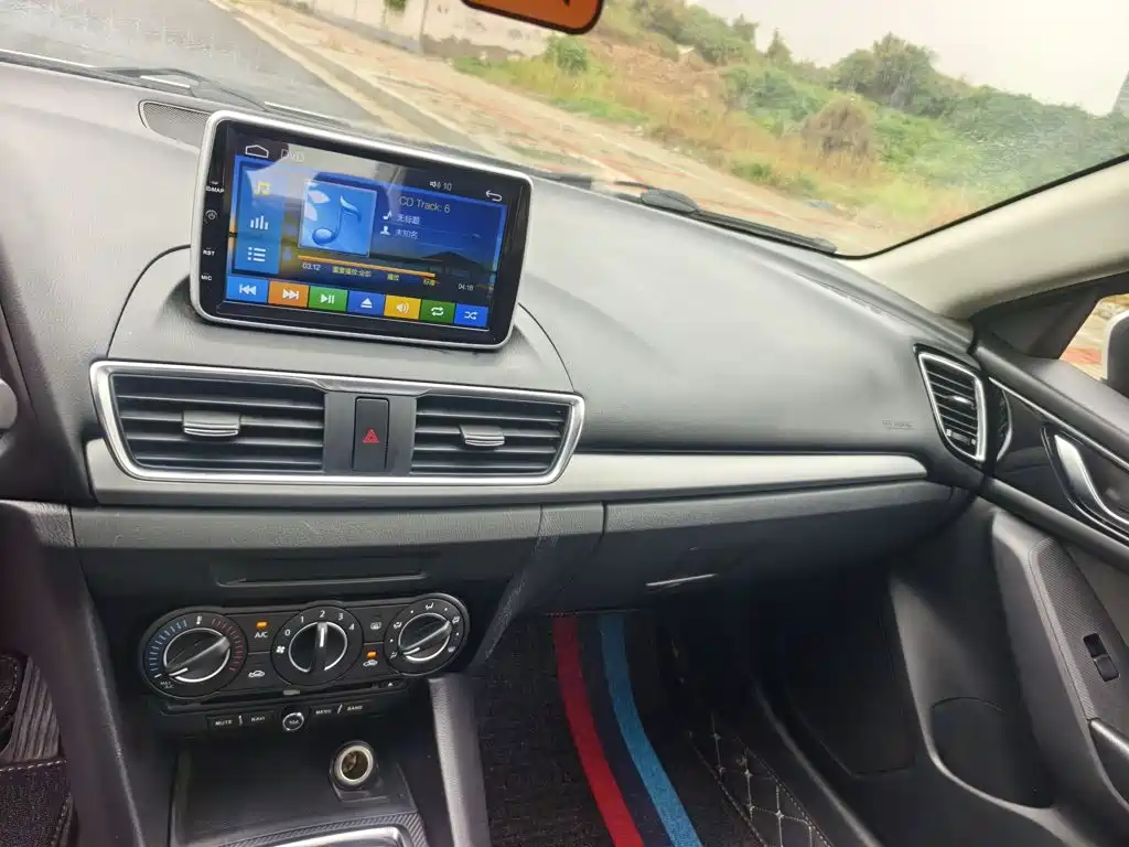 Mazda 3 Axela — миниатюра 16