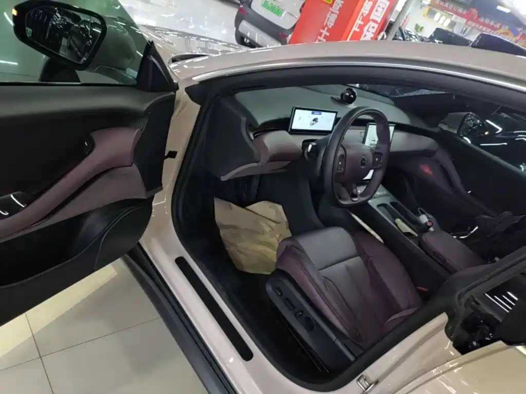NIO ET5T — миниатюра 16