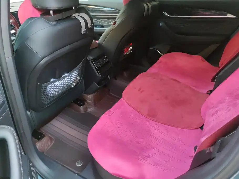 Geely Xingyue L — миниатюра 11