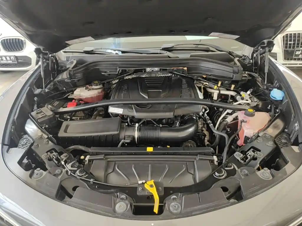 Alfa Romeo Stelvio — миниатюра 20