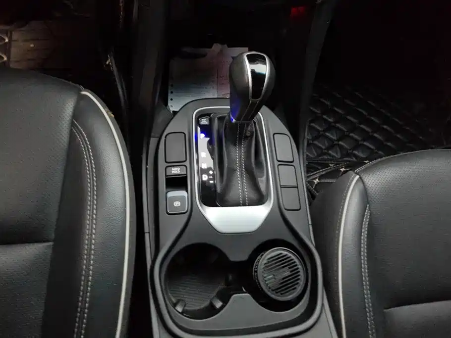 Hyundai Santa Fe — миниатюра 16