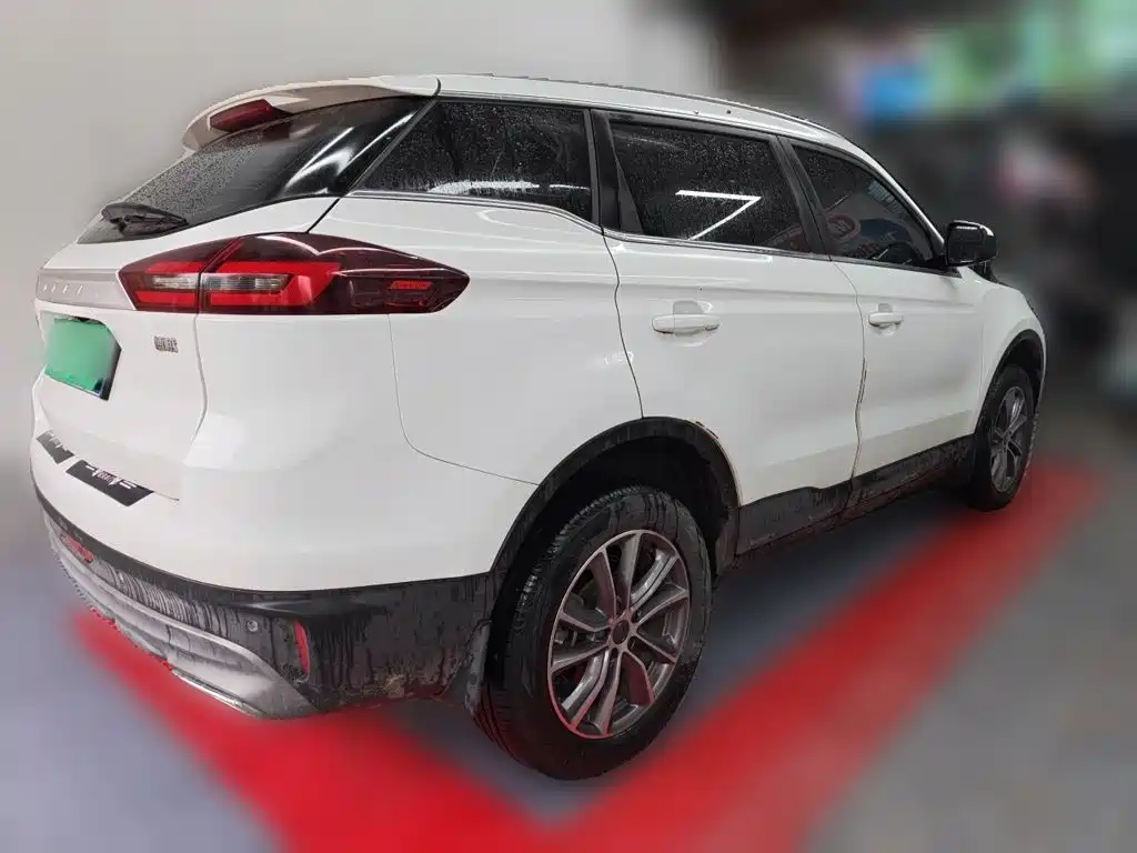Geely Boyue — миниатюра 4