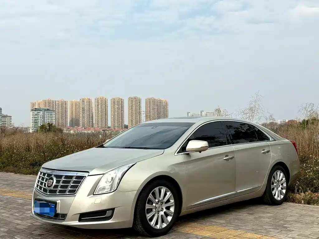 Cadillac XTS 2014