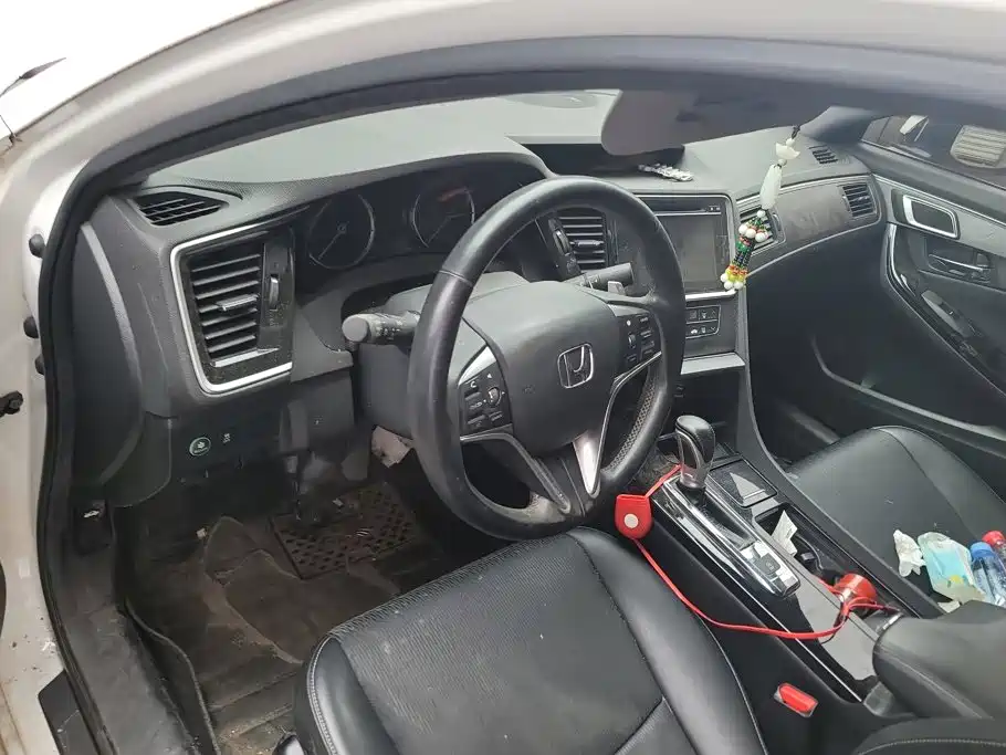 Honda Spirior — миниатюра 12