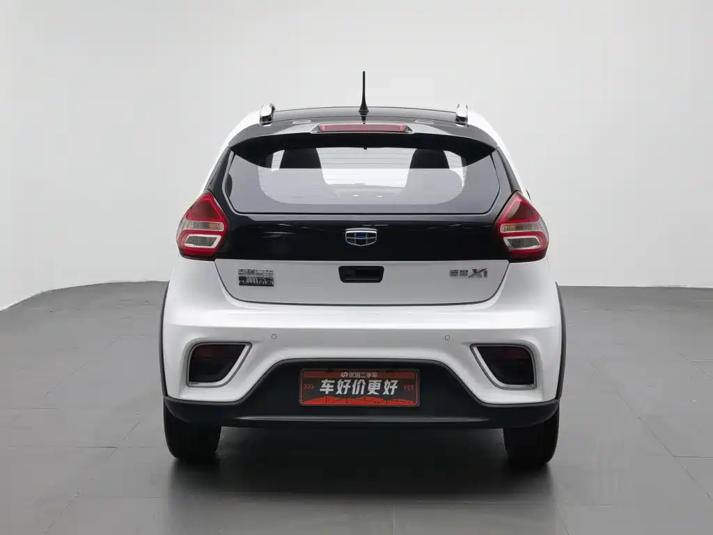 Geely Vision X1 — миниатюра 4