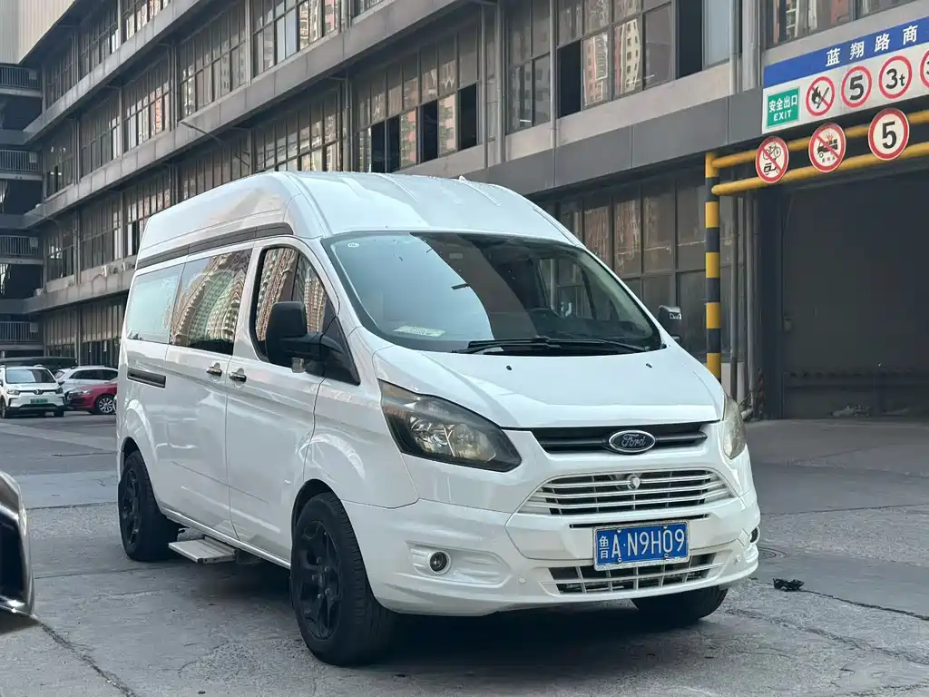 Ford Transit — миниатюра 3