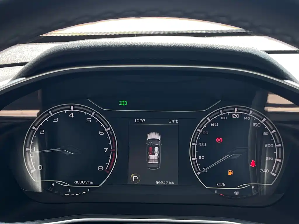 Geely Binyue - фото 15