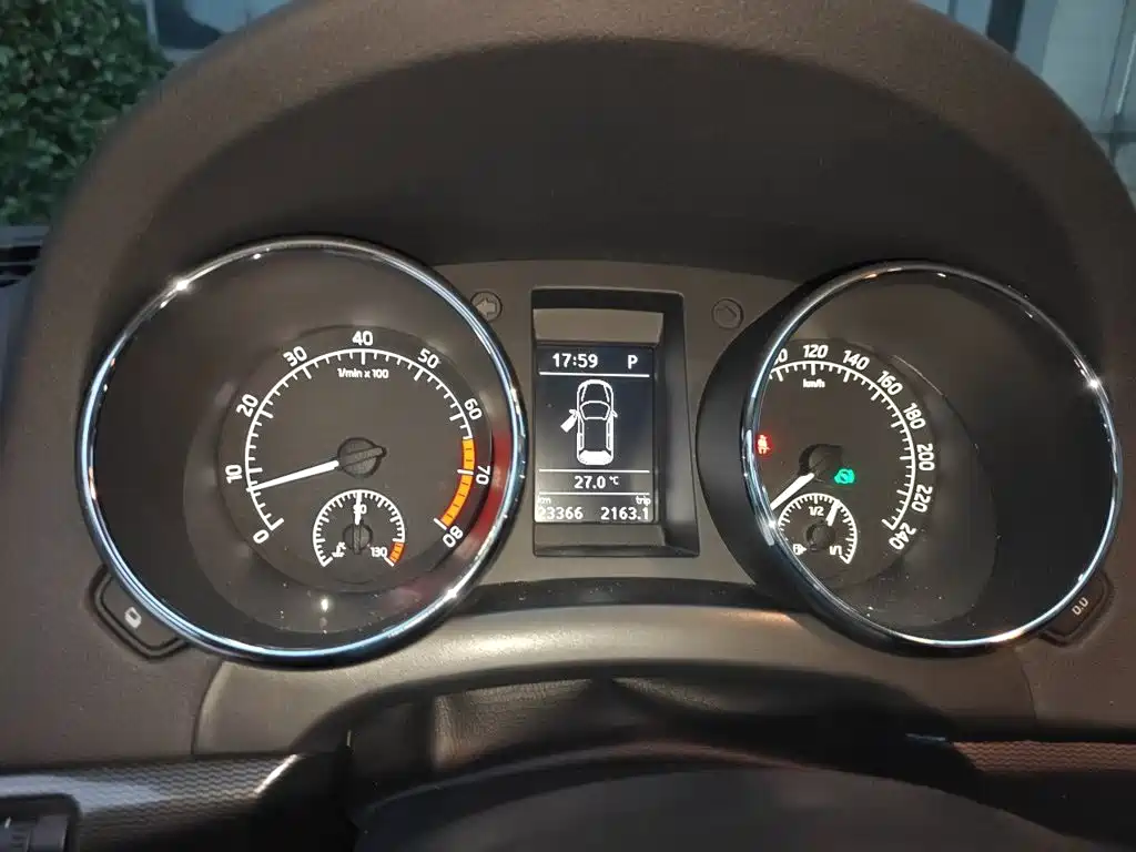 Skoda Yeti — миниатюра 8