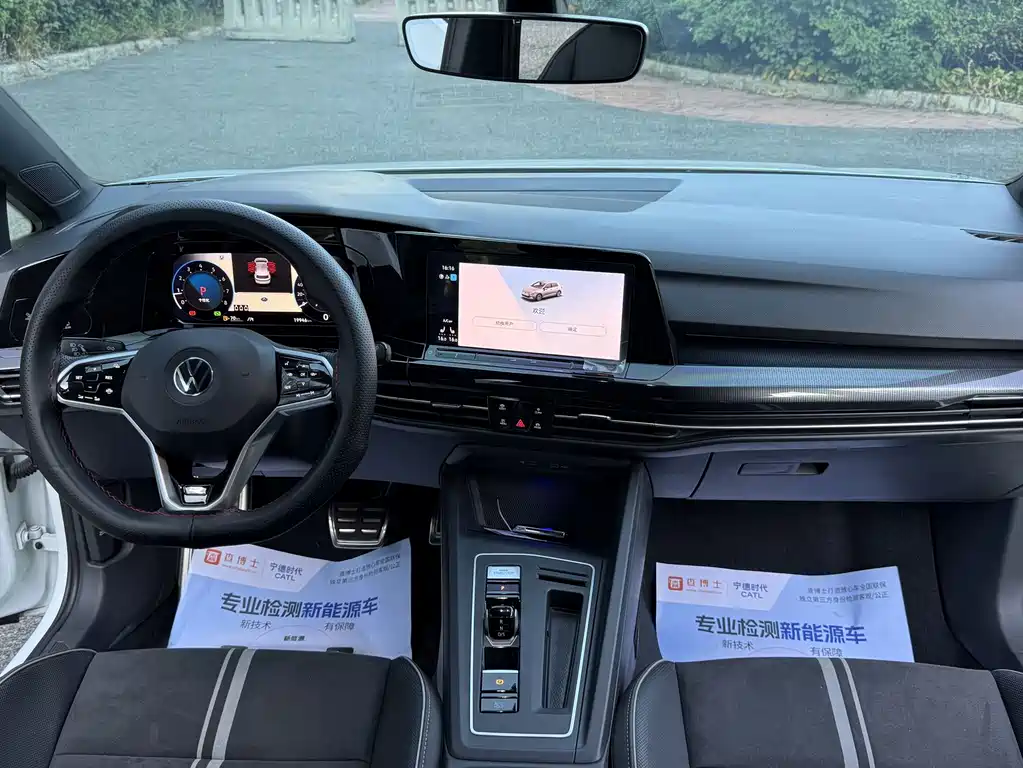 Volkswagen Golf — миниатюра 17