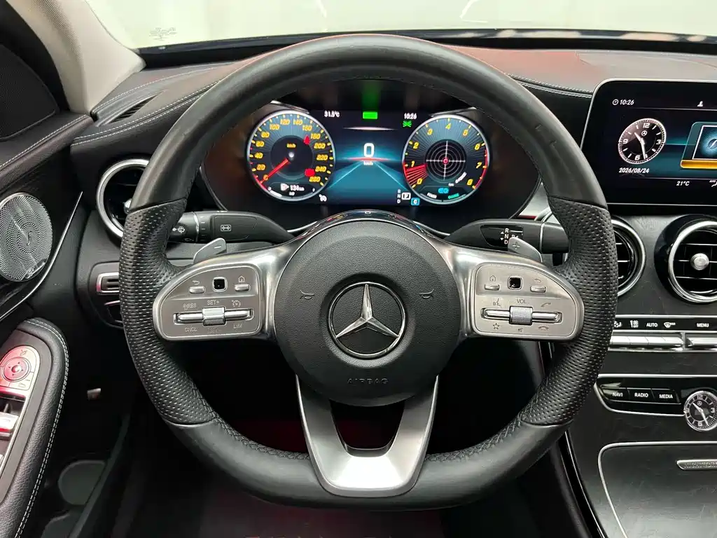 Mercedes-Benz C-Class — миниатюра 14