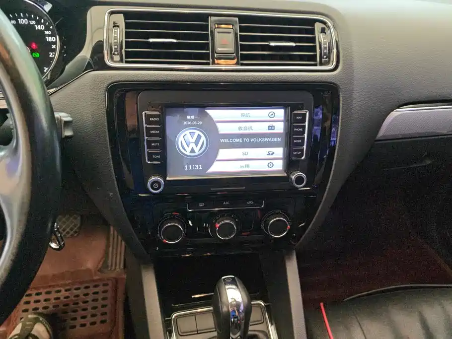 Volkswagen Sagitar — миниатюра 13