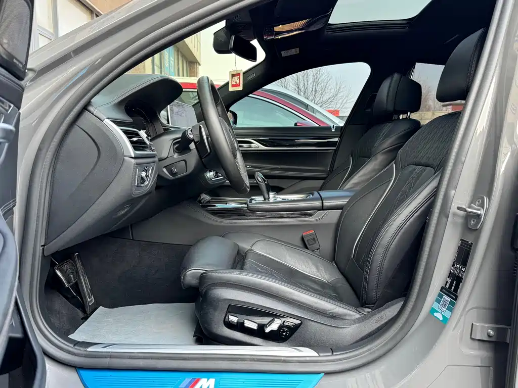 BMW 7 Series 7 2019 730Li M Sport