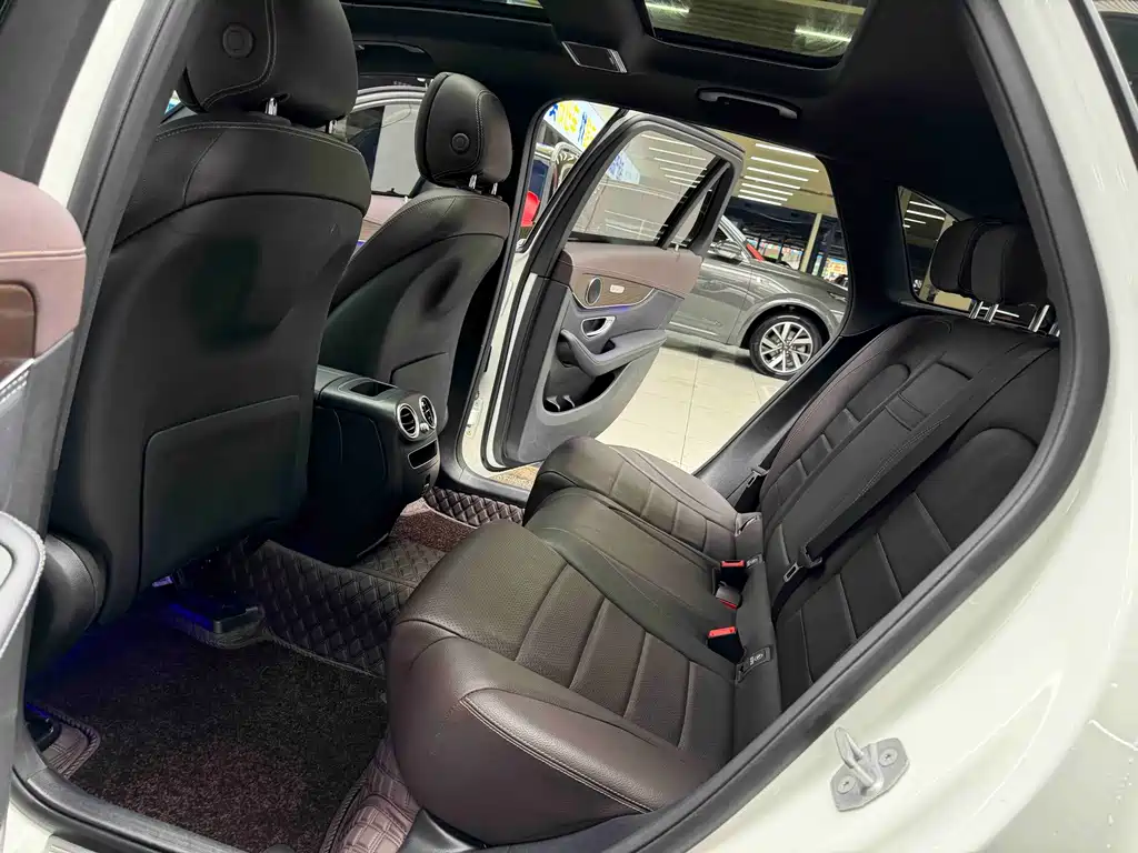 Mercedes-Benz GLC — миниатюра 12