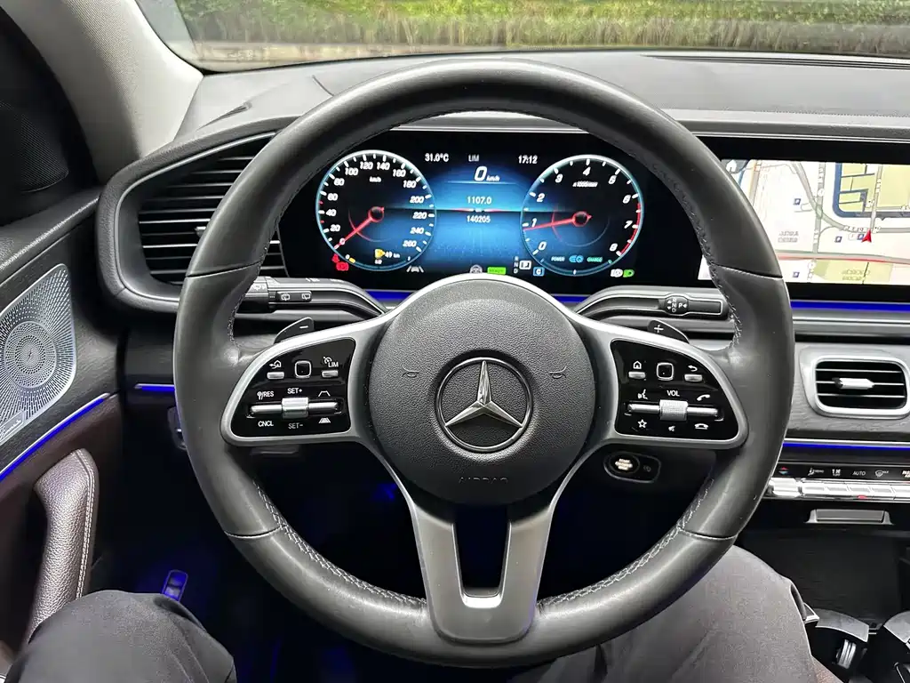 Mercedes-Benz GLE (Import) — миниатюра 12