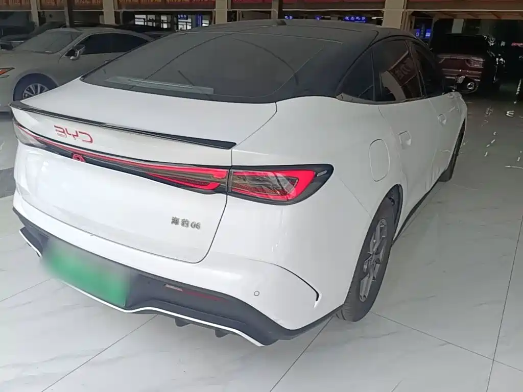 BYD Seal 06 — миниатюра 5