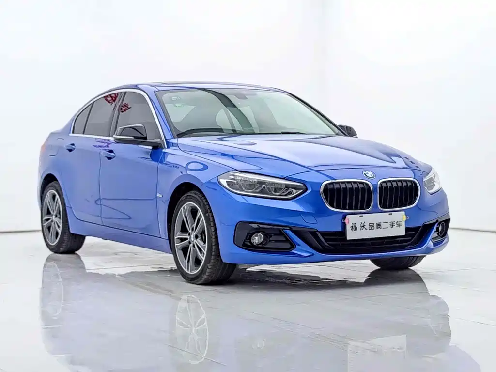 BMW 1 SERIES