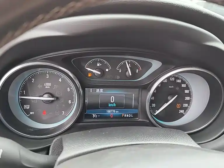 Buick Envision Plus — миниатюра 5