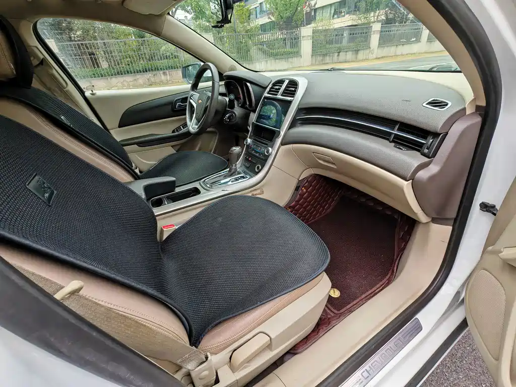 Chevrolet Malibu — миниатюра 13