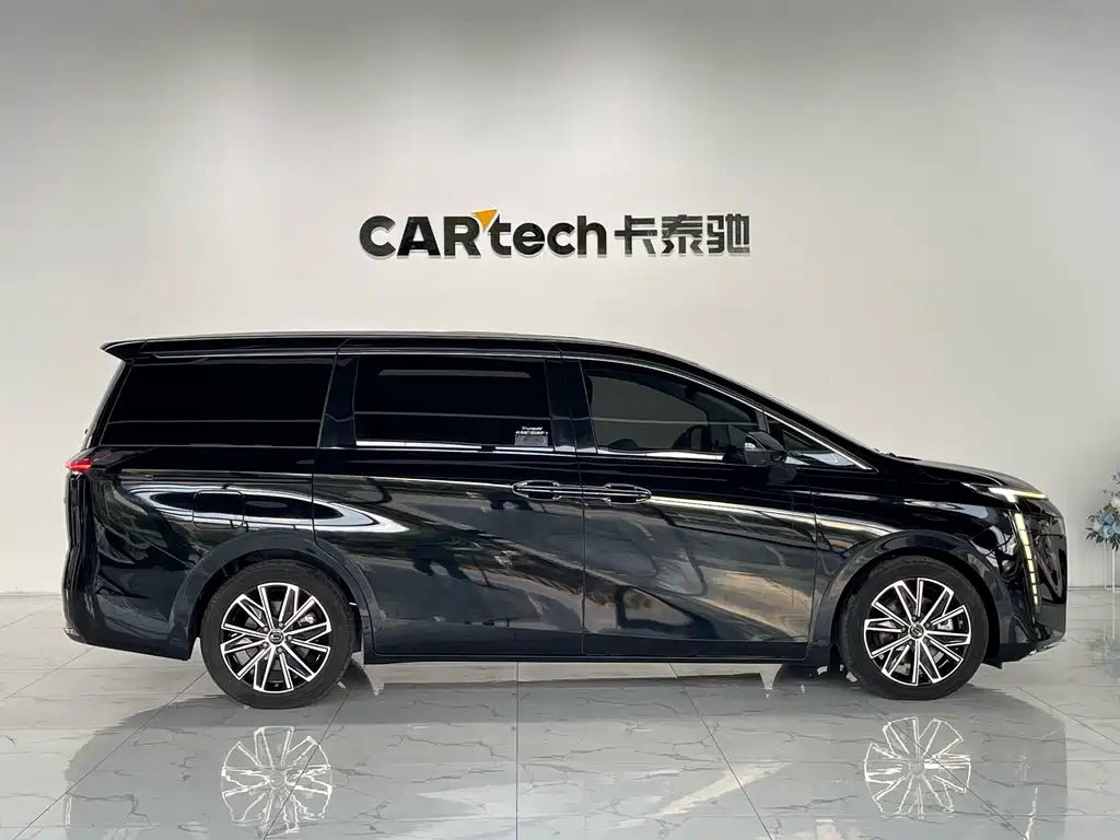 GAC Motor Trumpchi E8 — миниатюра 4