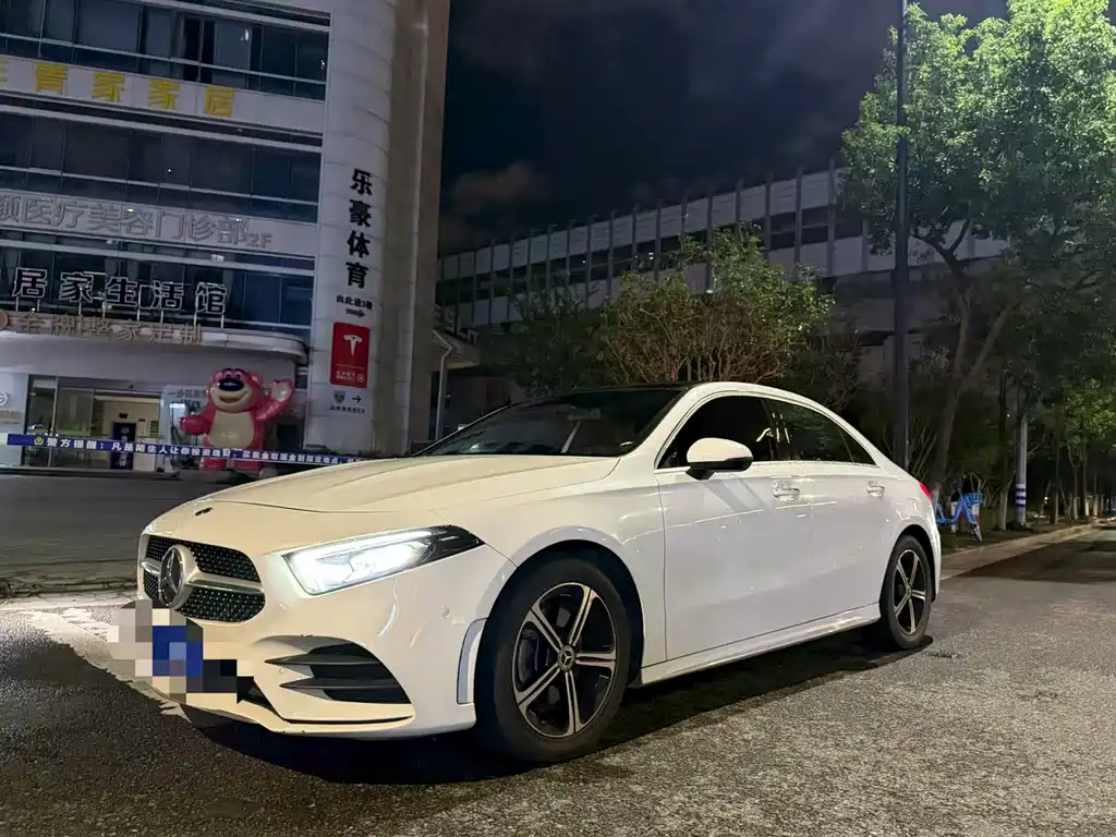 Mercedes-Benz A-Class — миниатюра 2