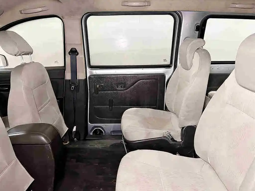 WULING WULING RONGGUANG V