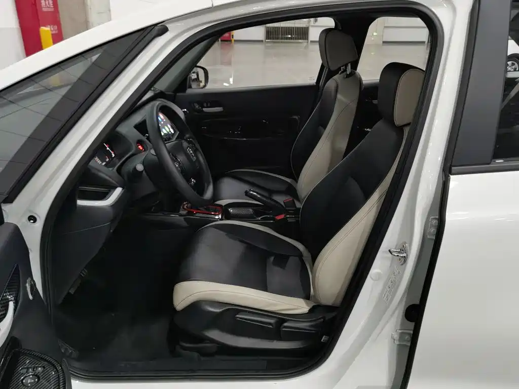 Honda Fit — миниатюра 10