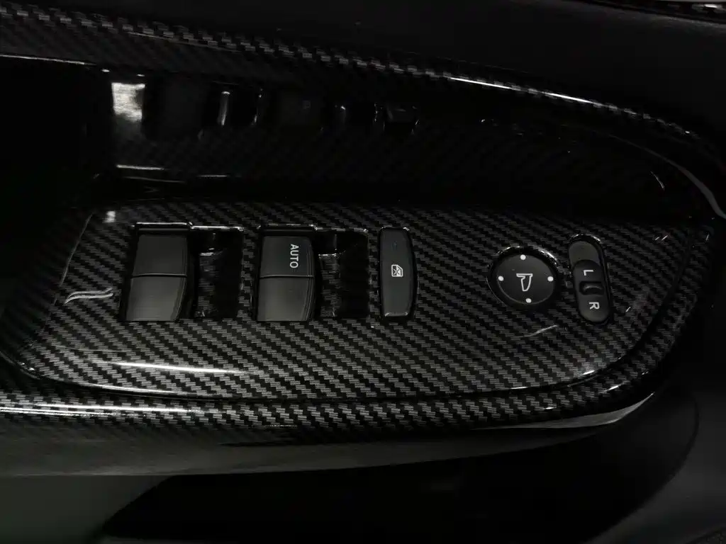 Honda Fit — миниатюра 9