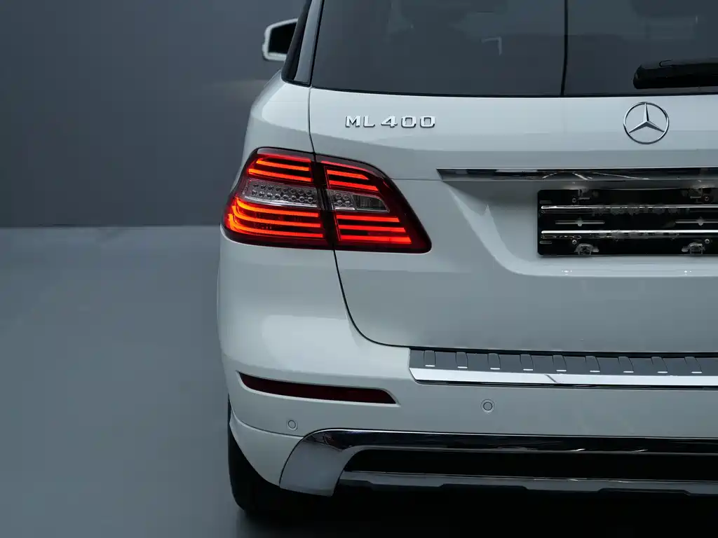 Mercedes-Benz M-Class — миниатюра 25